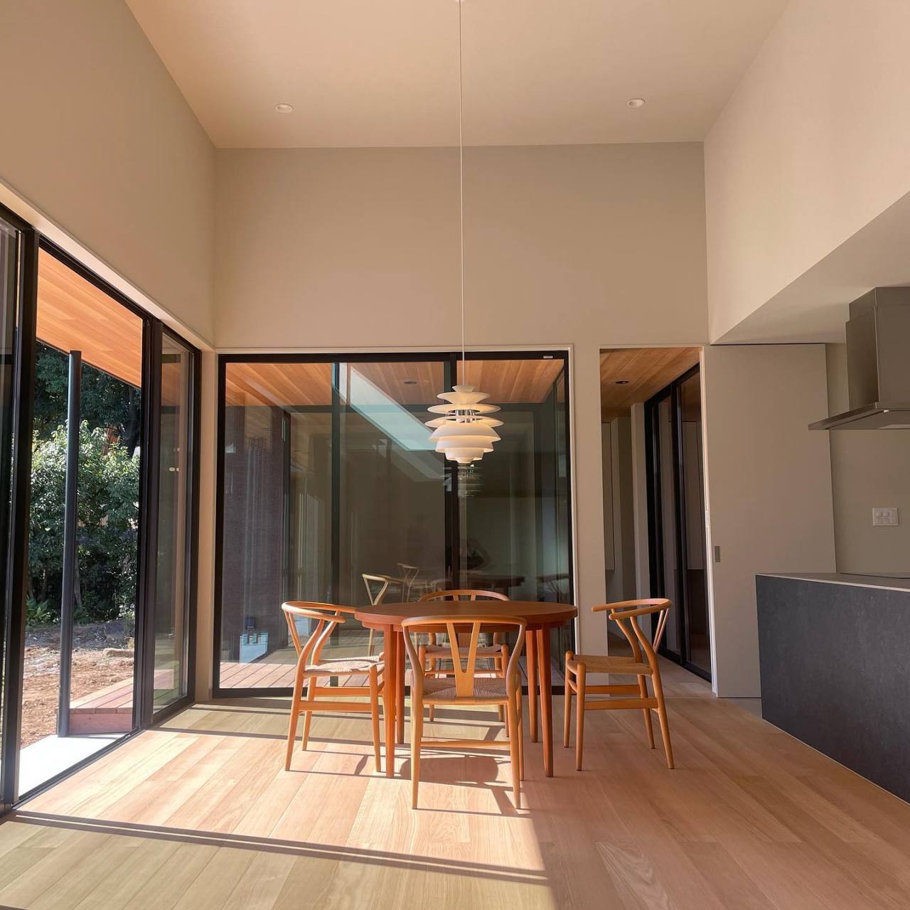 CH24 / Hans.J.Wegner